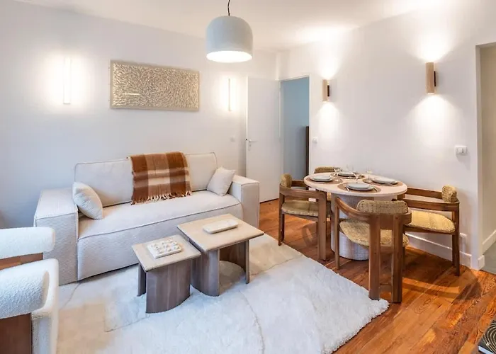 Centre - 4 Pers - Confort Et Elegance *