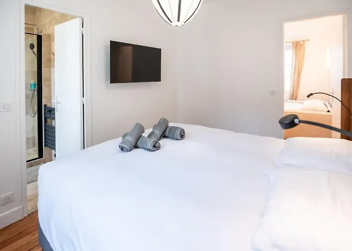 Centre - 4 Pers - Confort Et Elegance